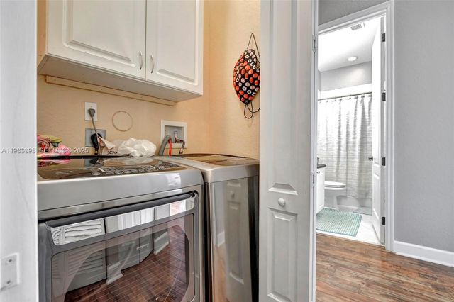 501 SW 146th Ter 5-7, Pembroke Pines, FL 33027