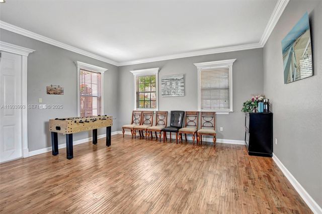 501 SW 146th Ter 5-7, Pembroke Pines, FL 33027