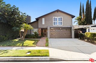 19946 Lorne Street, Winnetka, CA 91306