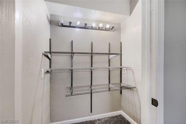 6425 Meadow Lark Lane, Las Vegas, NV 89103