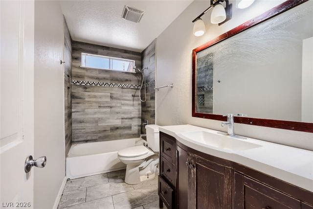 6425 Meadow Lark Lane, Las Vegas, NV 89103