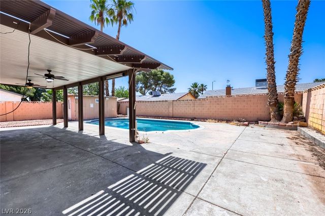 6425 Meadow Lark Lane, Las Vegas, NV 89103