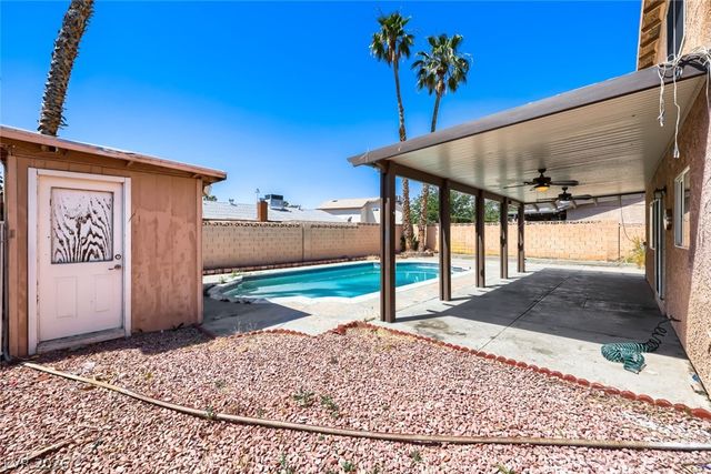 6425 Meadow Lark Lane, Las Vegas, NV 89103