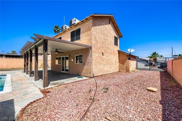 6425 Meadow Lark Lane, Las Vegas, NV 89103