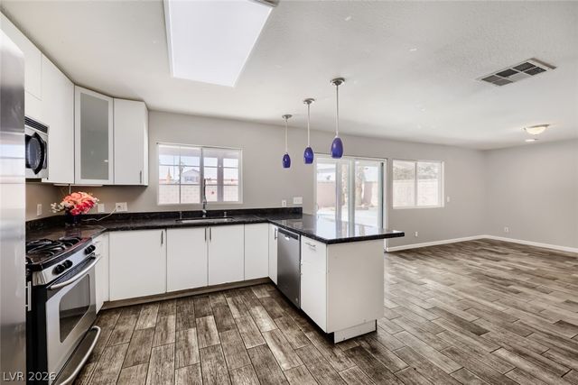 6425 Meadow Lark Lane, Las Vegas, NV 89103