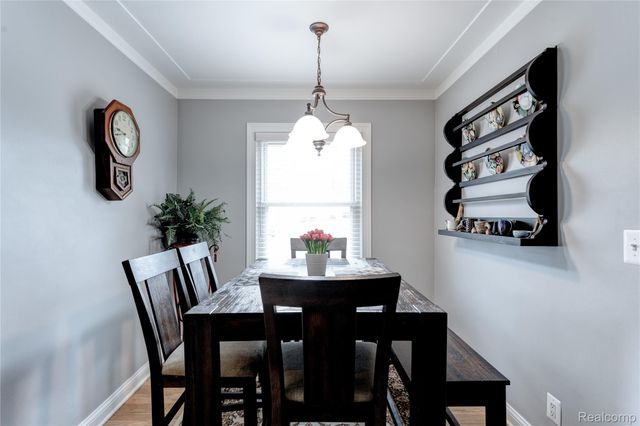 723 Globe Road, Waterford Charter Township, MI 48328