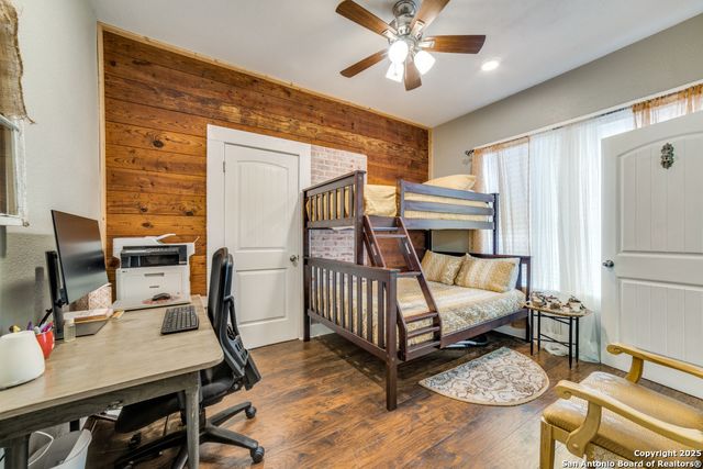 607 clark, San Antonio, TX 78210