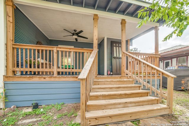 607 clark, San Antonio, TX 78210