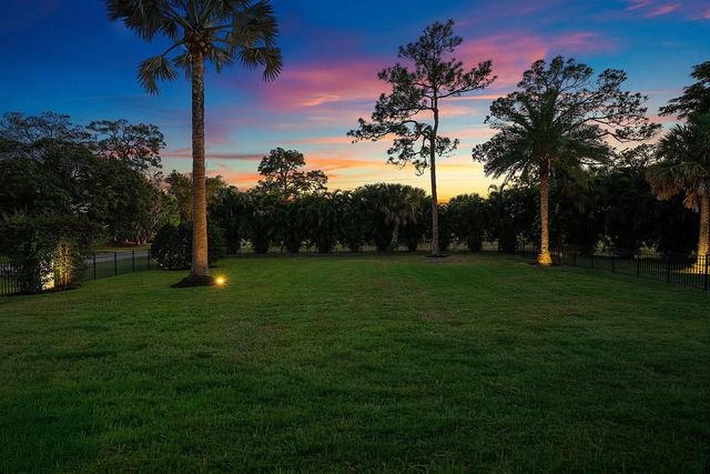 6715 E Calumet Circle, Lake Worth, FL 33467