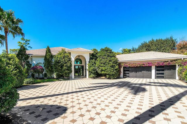6715 E Calumet Circle, Lake Worth, FL 33467