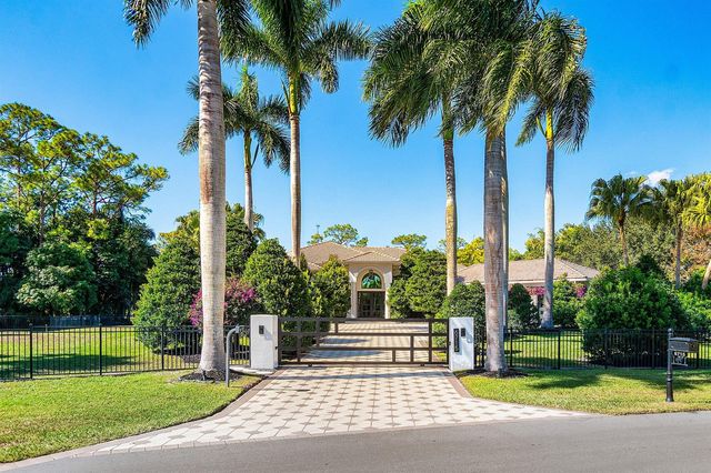 6715 E Calumet Circle, Lake Worth, FL 33467