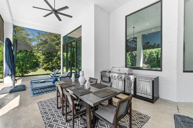 6715 E Calumet Circle, Lake Worth, FL 33467