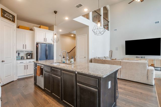 621 Brody Trail, Aledo, TX 76008