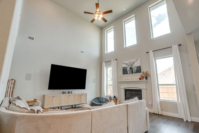 621 Brody Trail, Aledo, TX 76008