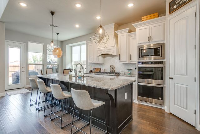 621 Brody Trail, Aledo, TX 76008