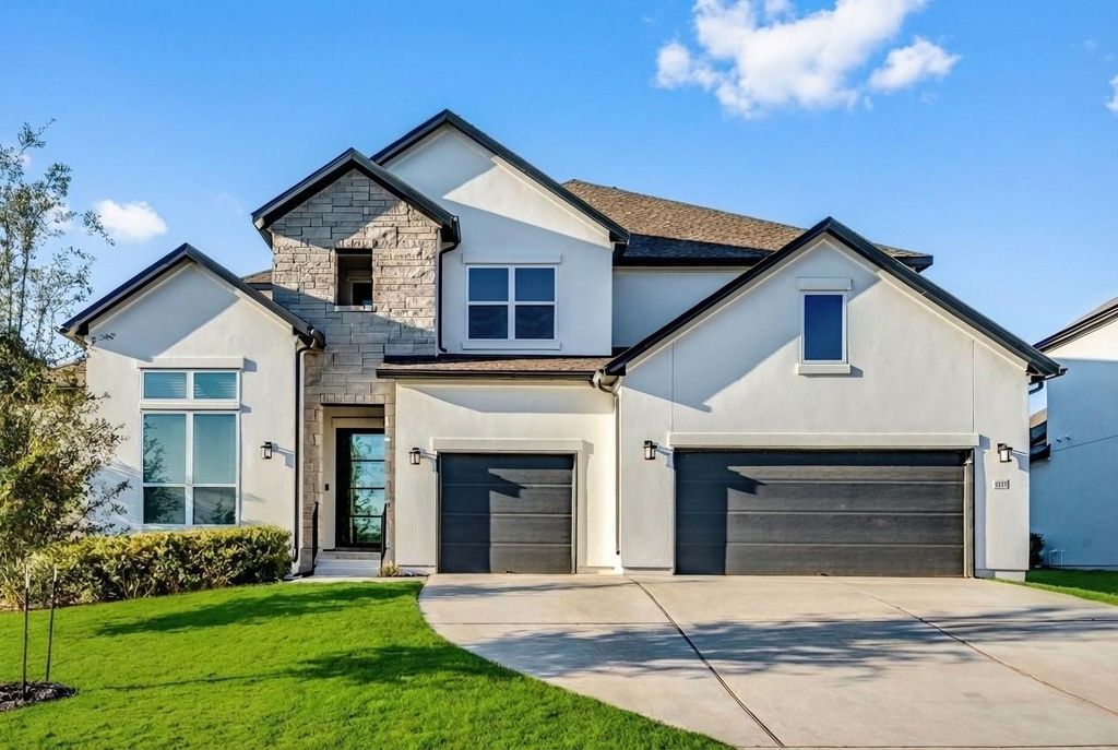 2217 Sondrio BND, Leander, TX 78641