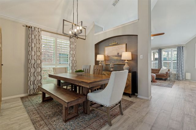 505 Knoll Park Court, Mckinney, TX 75072