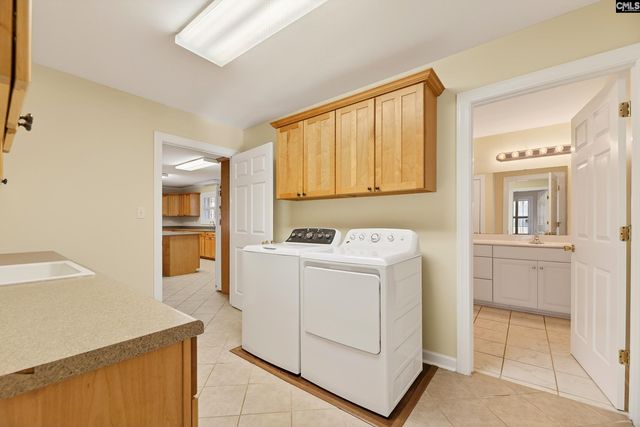 993 Pickett Level Road, Elloree, SC 29047