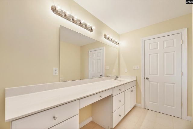 993 Pickett Level Road, Elloree, SC 29047