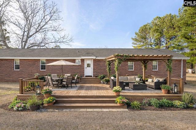 993 Pickett Level Road, Elloree, SC 29047