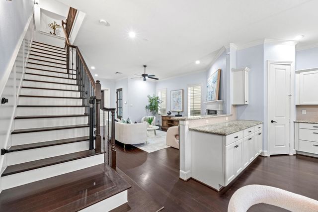 828 W 26th Street, Houston, TX 77008