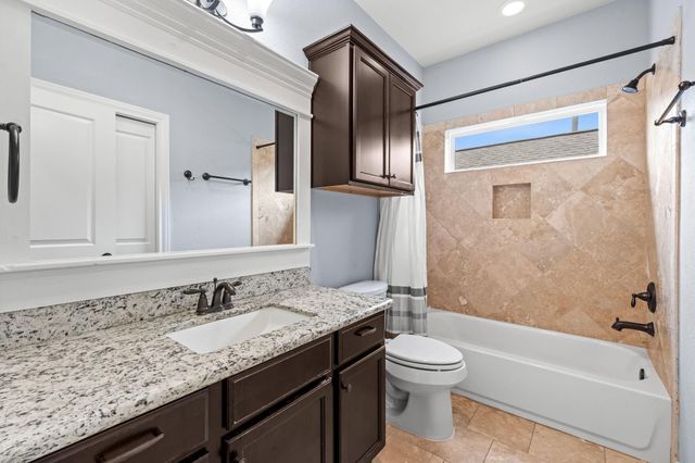 828 W 26th Street, Houston, TX 77008