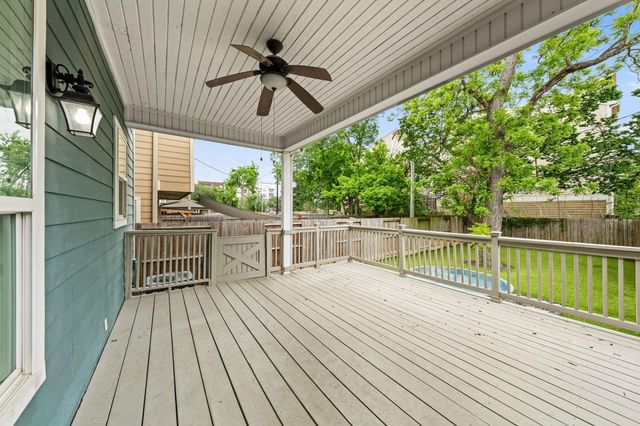 828 W 26th Street, Houston, TX 77008