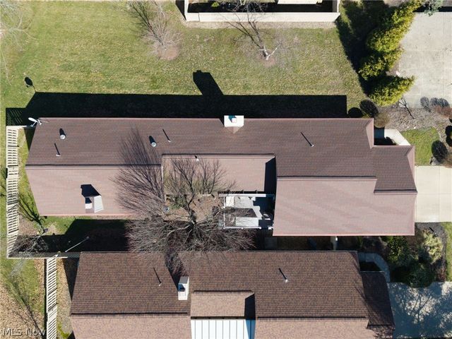 10806 Meadow Trail, Strongsville, OH 44149