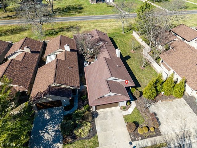 10806 Meadow Trail, Strongsville, OH 44149