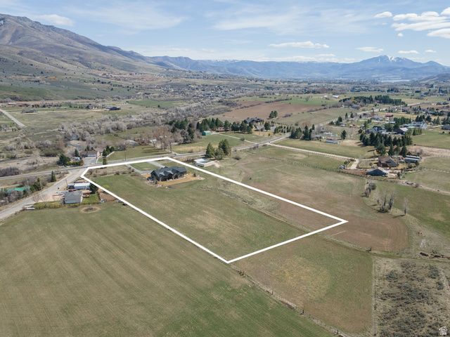 5073 N 3300 E, Liberty, UT 84310