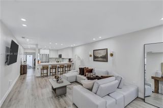 6465 SW 135th Ave, Miami, FL 33183