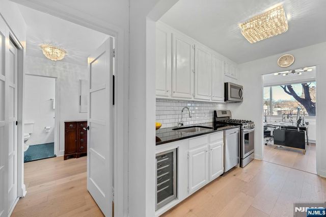 1600 Parker Avenue 1J, Fort Lee, NJ 07024