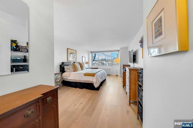 1600 Parker Avenue 1J, Fort Lee, NJ 07024