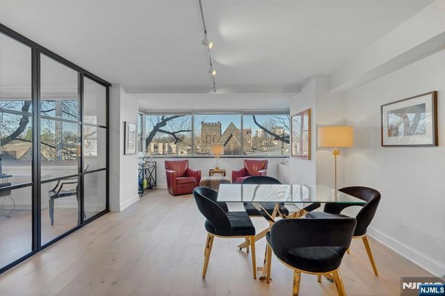 1600 Parker Avenue 1J, Fort Lee, NJ 07024