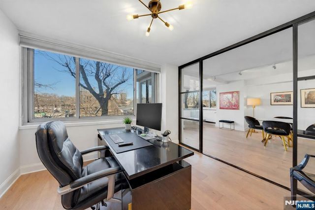 1600 Parker Avenue 1J, Fort Lee, NJ 07024