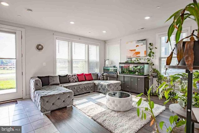 167 LYONS CREEK DR, Laurel, MD 20708