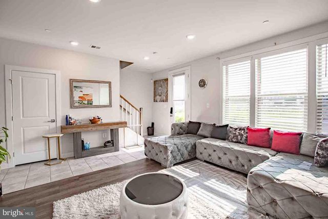 167 LYONS CREEK DR, Laurel, MD 20708