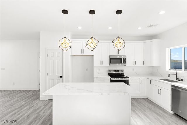 3901 North Mayfield Ranch Road, Pahrump, NV 89060