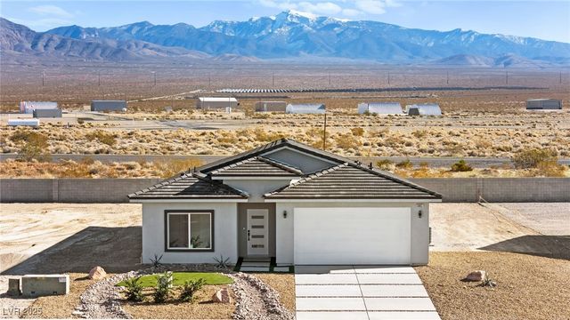 3901 North Mayfield Ranch Road, Pahrump, NV 89060