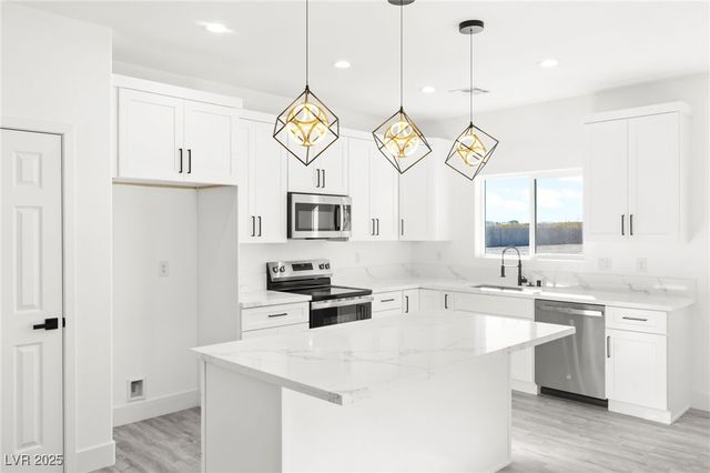 3901 North Mayfield Ranch Road, Pahrump, NV 89060