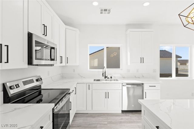 3901 North Mayfield Ranch Road, Pahrump, NV 89060