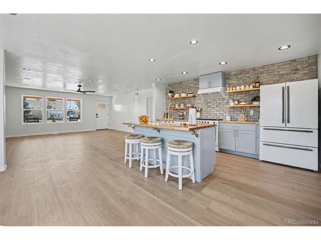 125 6th St, Dacono, CO 80514