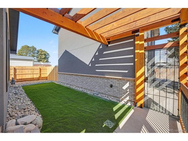 125 6th St, Dacono, CO 80514