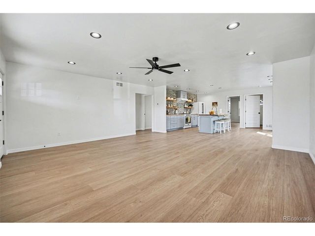 125 6th St, Dacono, CO 80514