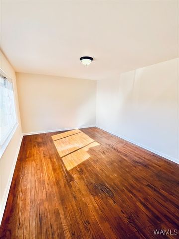 300 37 TH, Tuscaloosa, AL 35405