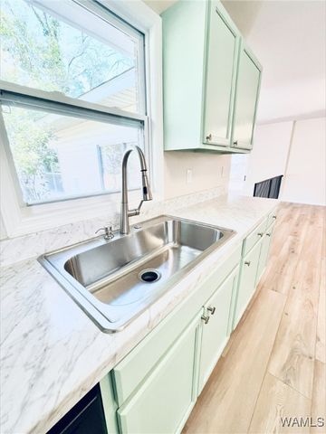 300 37 TH, Tuscaloosa, AL 35405