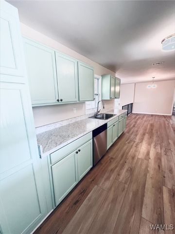 300 37 TH, Tuscaloosa, AL 35405