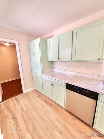 300 37 TH, Tuscaloosa, AL 35405