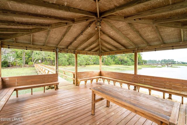 285 De La Gaye Point, Beaufort, SC 29902