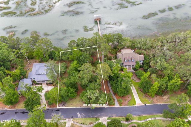 285 De La Gaye Point, Beaufort, SC 29902
